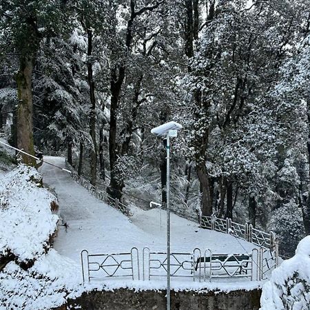 Hotel Jakhu Heights Shimla Extérieur photo