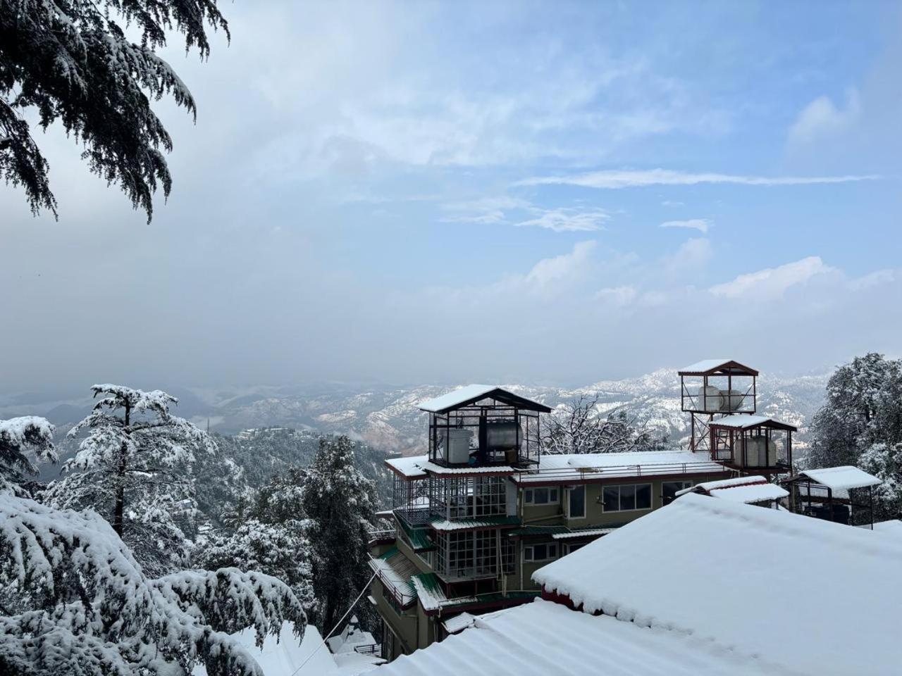 Hotel Jakhu Heights Shimla Extérieur photo